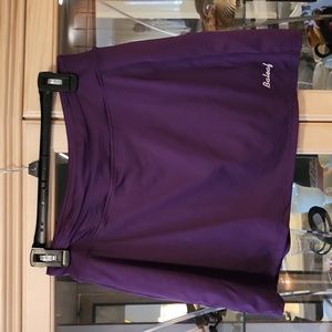 Woman's golf skirt deep purple eggplant beautiful color mid size no packets